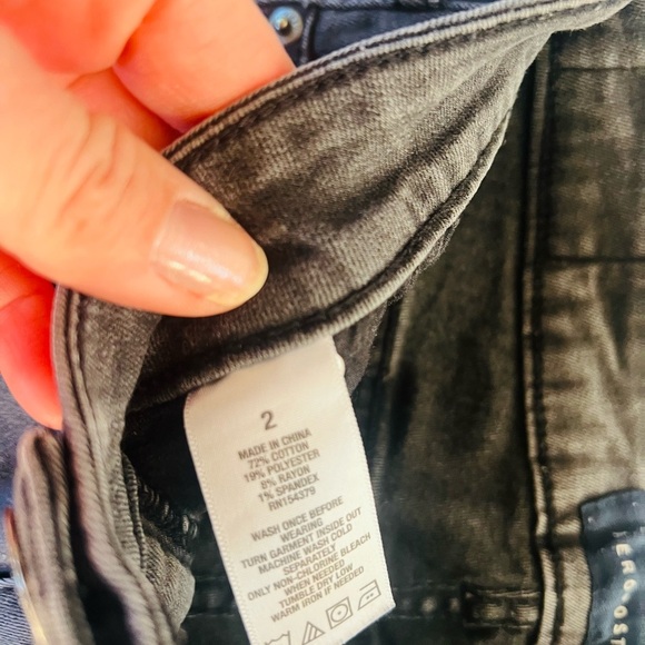 Aeropostale size 2 skinny black jeans - Picture 4 of 5